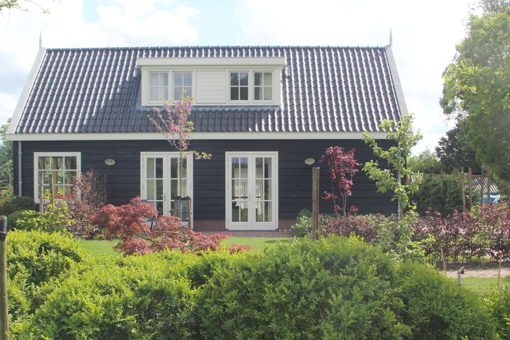 B&B Het Koetshuis Hazerswoude-Dorp Bilik gambar